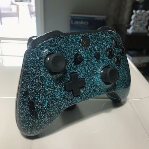 Xbox One Wireless Custom controller - Picture 2 of 7